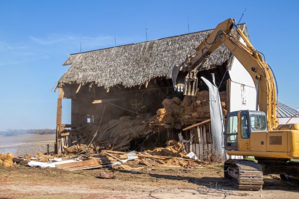 Barn Demolition in Hamilton