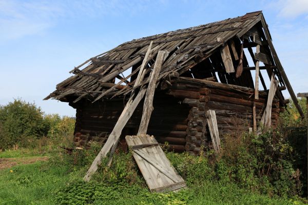 Pole Barn Demolition in Hamilton
